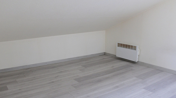 Ma-Cabane - Vente Appartement RIOM, 16 m²