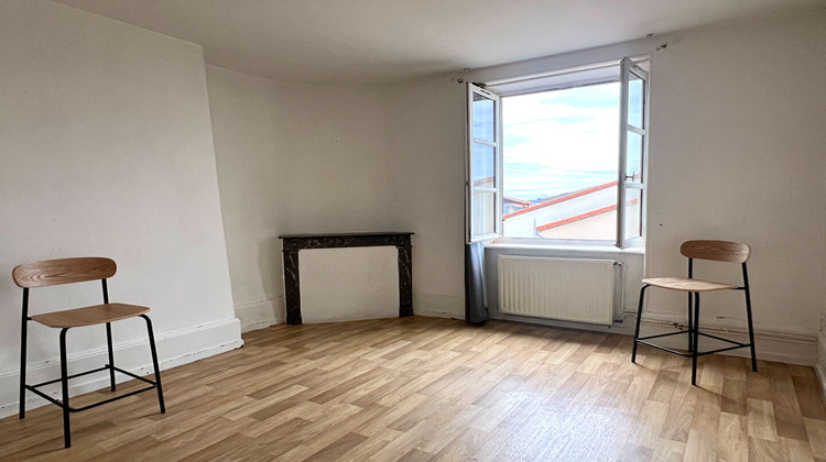 Ma-Cabane - Vente Appartement RIOM, 65 m²