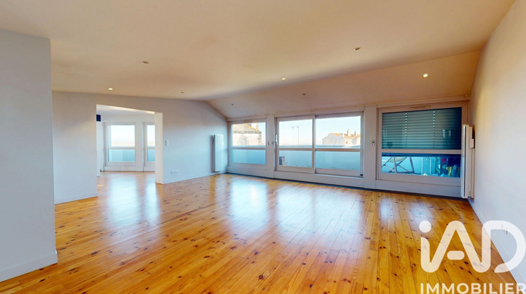 Ma-Cabane - Vente Appartement Riom, 167 m²