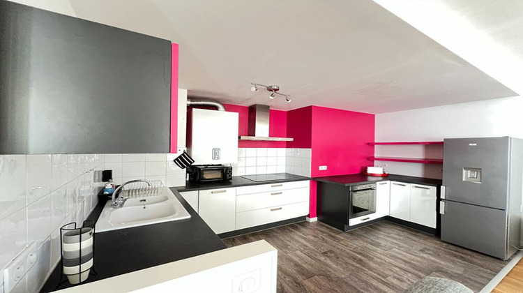 Ma-Cabane - Vente Appartement RIOM, 84 m²