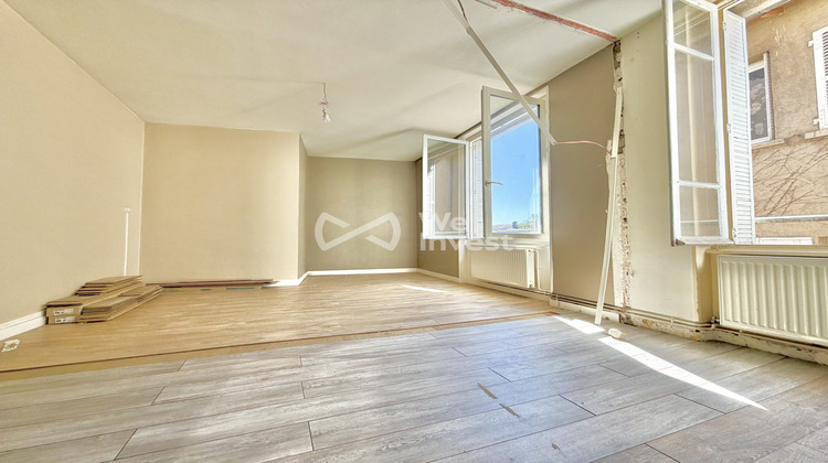 Ma-Cabane - Vente Appartement Riom, 61 m²