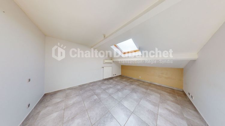 Ma-Cabane - Vente Appartement RIORGES, 110 m²