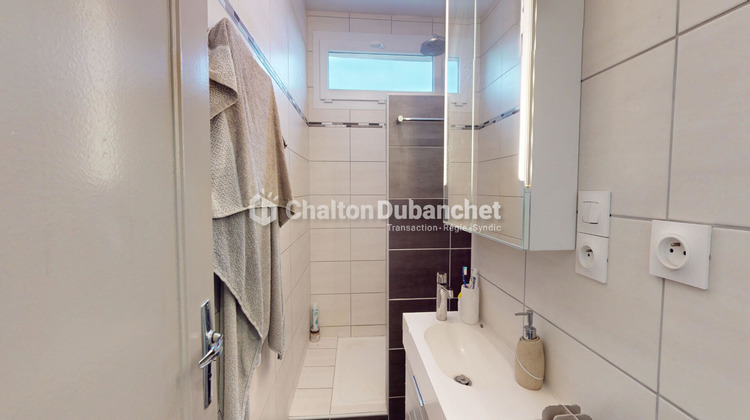 Ma-Cabane - Vente Appartement RIORGES, 44 m²