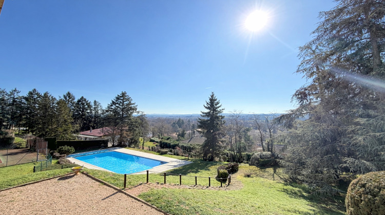 Ma-Cabane - Vente Appartement RIORGES, 123 m²