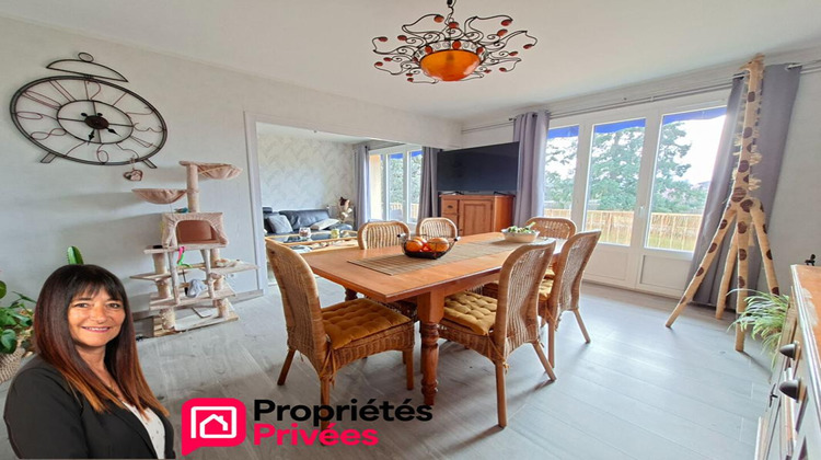 Ma-Cabane - Vente Appartement RIORGES, 70 m²