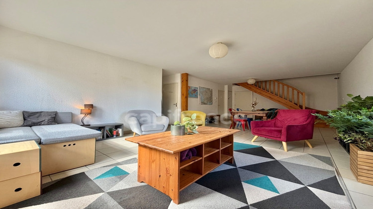 Ma-Cabane - Vente Appartement RIORGES, 109 m²