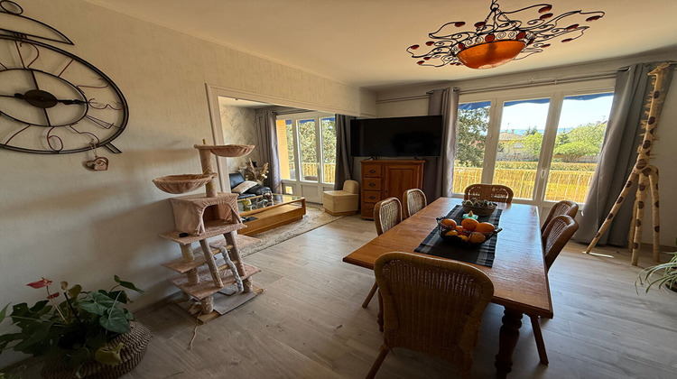 Ma-Cabane - Vente Appartement RIORGES, 70 m²