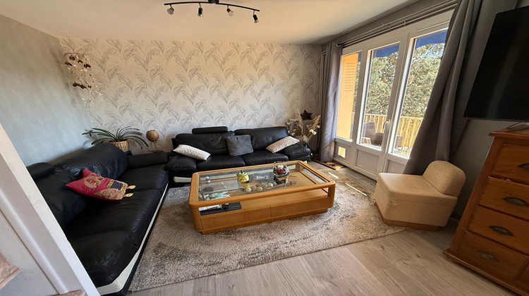 Ma-Cabane - Vente Appartement RIORGES, 70 m²