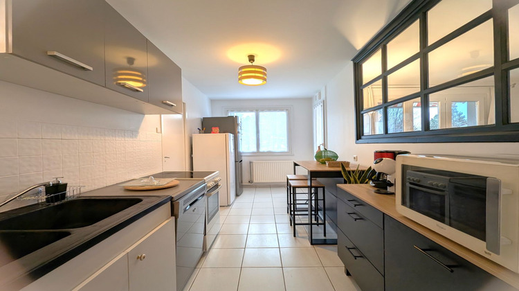 Ma-Cabane - Vente Appartement RIORGES, 89 m²