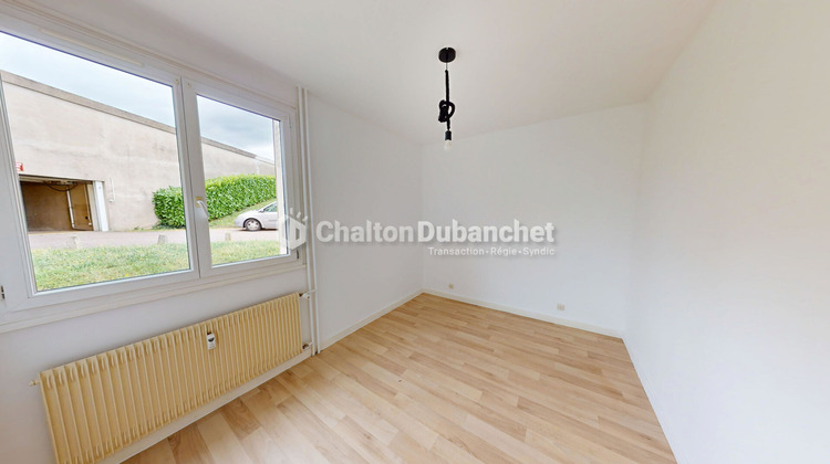 Ma-Cabane - Vente Appartement RIORGES, 58 m²