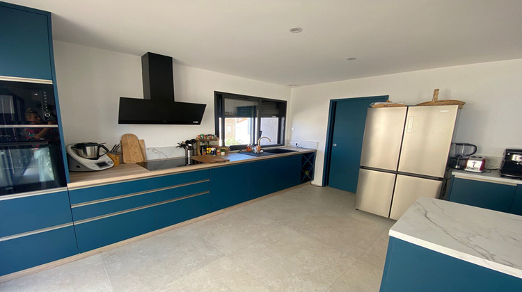 Ma-Cabane - Vente Appartement RIORGES, 150 m²