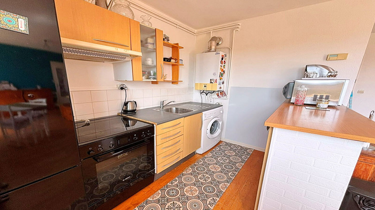Ma-Cabane - Vente Appartement RIORGES, 42 m²