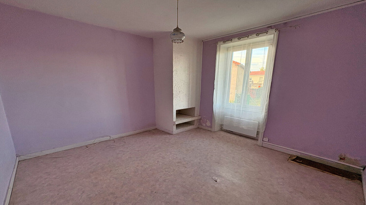 Ma-Cabane - Vente Appartement RIORGES, 63 m²