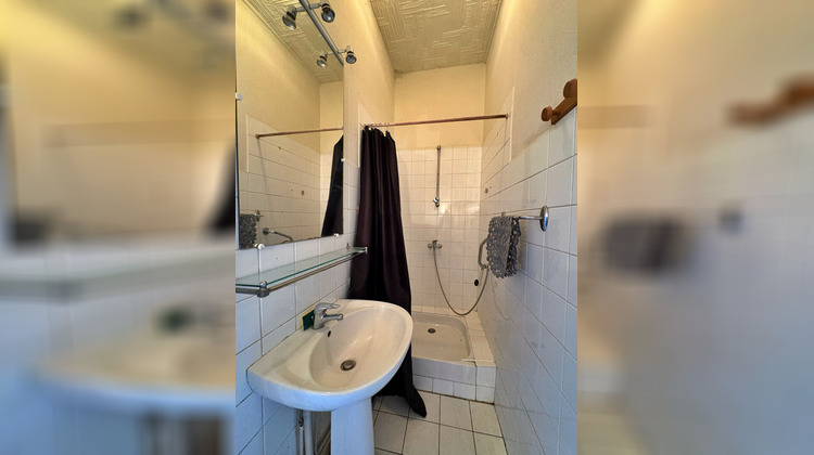 Ma-Cabane - Vente Appartement RIORGES, 63 m²