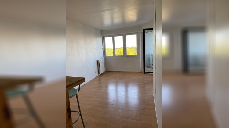 Ma-Cabane - Vente Appartement RIS-ORANGIS, 38 m²