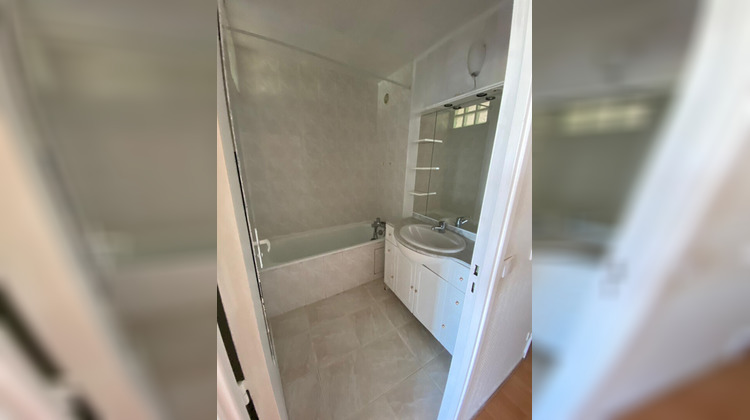 Ma-Cabane - Vente Appartement RIS-ORANGIS, 38 m²