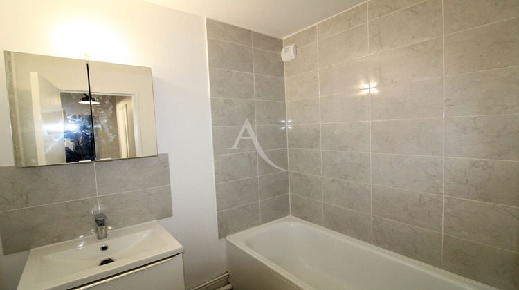 Ma-Cabane - Vente Appartement RIS-ORANGIS, 33 m²