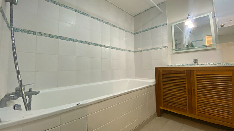 Ma-Cabane - Vente Appartement RIS-ORANGIS, 50 m²