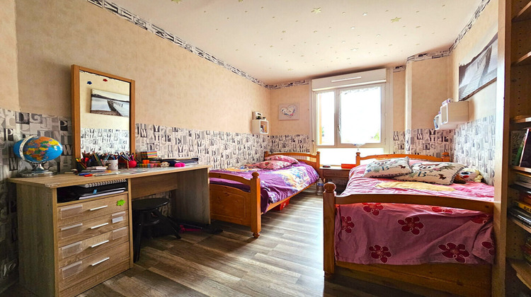 Ma-Cabane - Vente Appartement RIS-ORANGIS, 83 m²