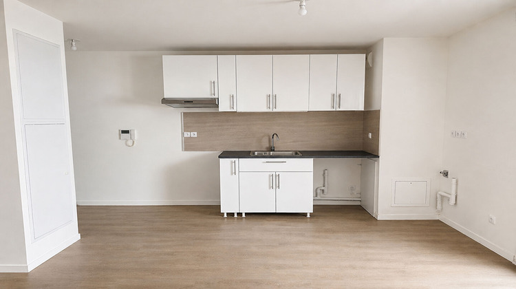 Ma-Cabane - Vente Appartement RIS-ORANGIS, 42 m²