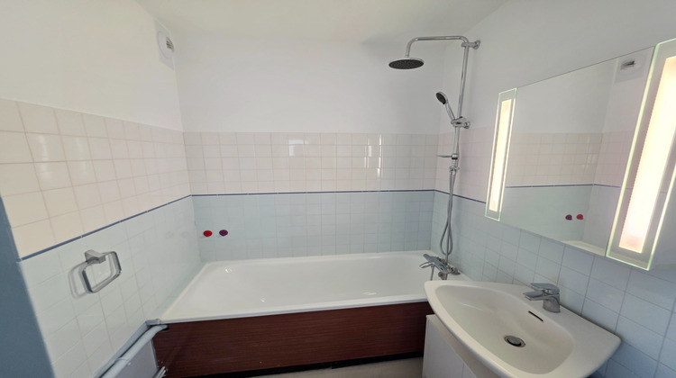 Ma-Cabane - Vente Appartement RIS ORANGIS, 45 m²