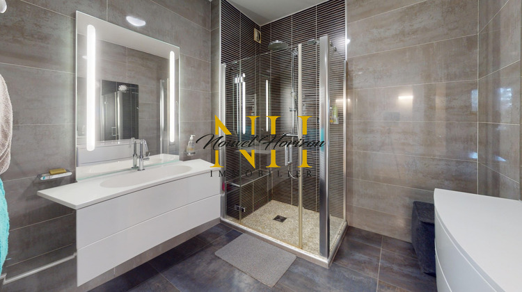Ma-Cabane - Vente Appartement Rive-de-Gier, 79 m²