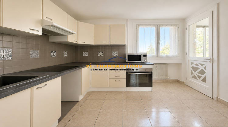 Ma-Cabane - Vente Appartement Rive-de-Gier, 70 m²