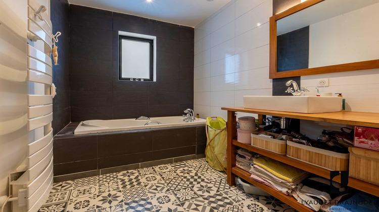 Ma-Cabane - Vente Appartement ROANNE, 223 m²