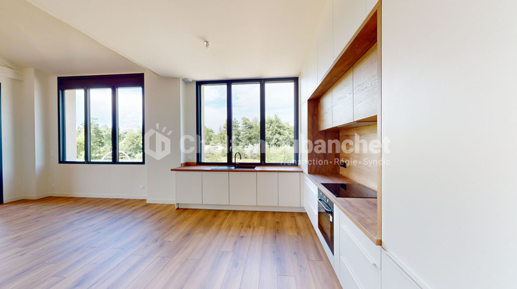 Ma-Cabane - Vente Appartement ROANNE, 178 m²