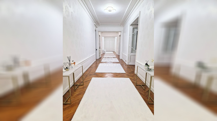 Ma-Cabane - Vente Appartement Roanne, 266 m²