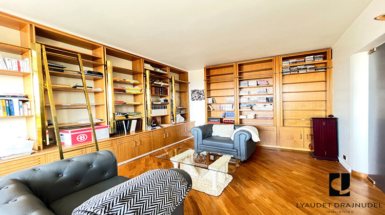 Ma-Cabane - Vente Appartement ROANNE, 165 m²