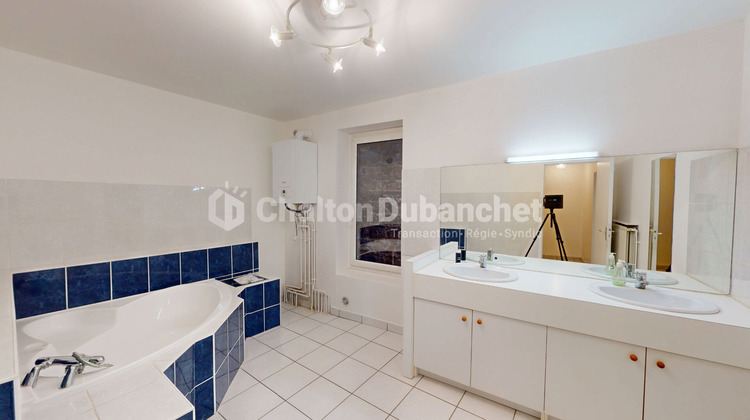 Ma-Cabane - Vente Appartement ROANNE, 220 m²