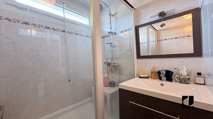 Ma-Cabane - Vente Appartement ROANNE, 58 m²