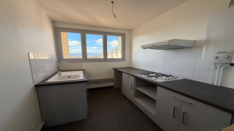 Ma-Cabane - Vente Appartement ROANNE, 54 m²