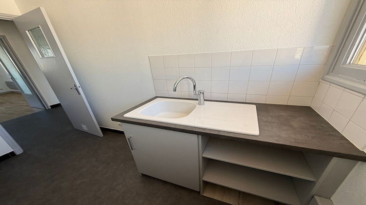 Ma-Cabane - Vente Appartement ROANNE, 54 m²