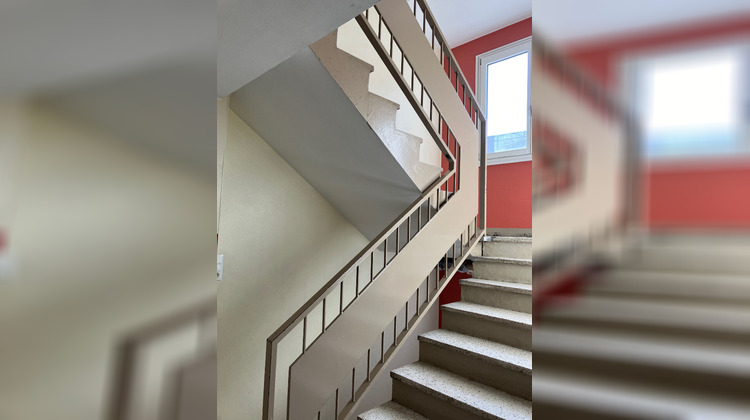 Ma-Cabane - Vente Appartement ROANNE, 45 m²