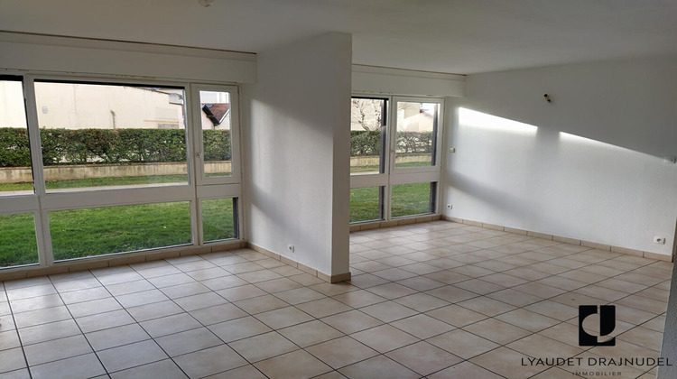 Ma-Cabane - Vente Appartement ROANNE, 61 m²