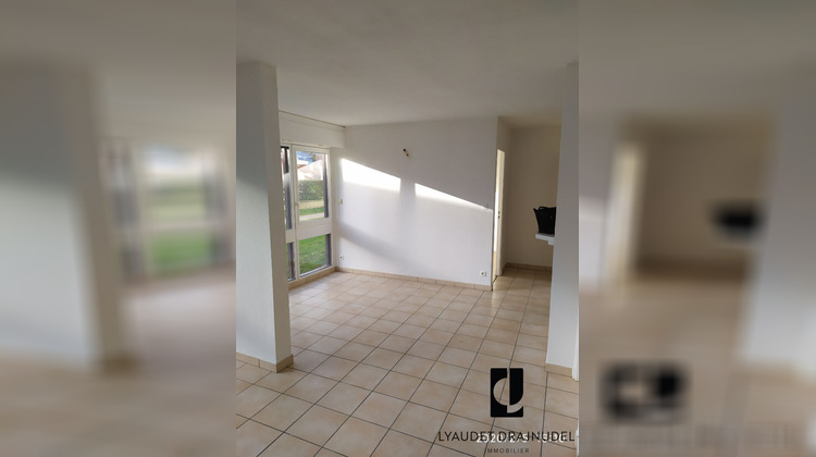 Ma-Cabane - Vente Appartement ROANNE, 61 m²