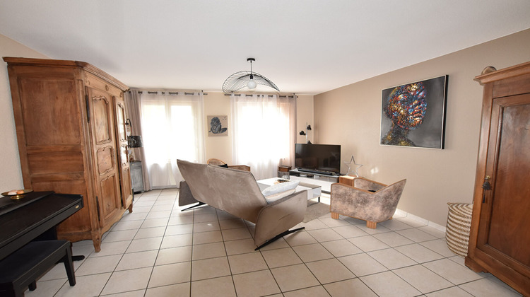 Ma-Cabane - Vente Appartement ROANNE, 93 m²