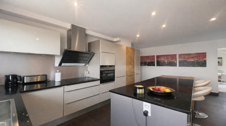 Ma-Cabane - Vente Appartement ROANNE, 166 m²