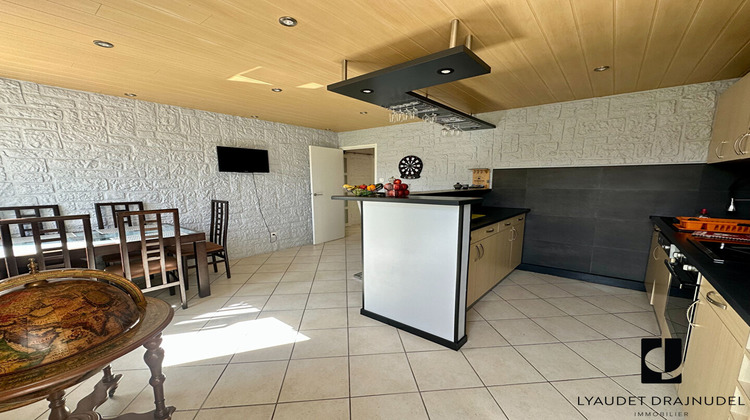 Ma-Cabane - Vente Appartement ROANNE, 57 m²
