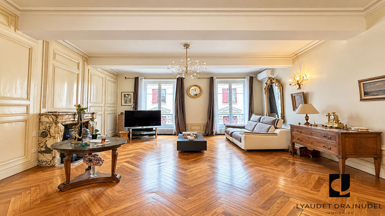 Ma-Cabane - Vente Appartement ROANNE, 286 m²