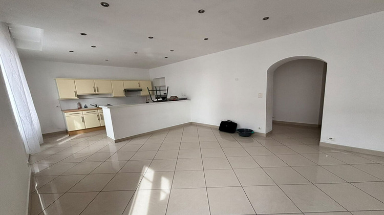 Ma-Cabane - Vente Appartement ROANNE, 64 m²