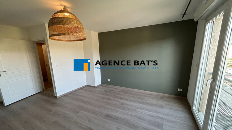 Ma-Cabane - Vente Appartement ROCHE-LA-MOLIERE, 57 m²