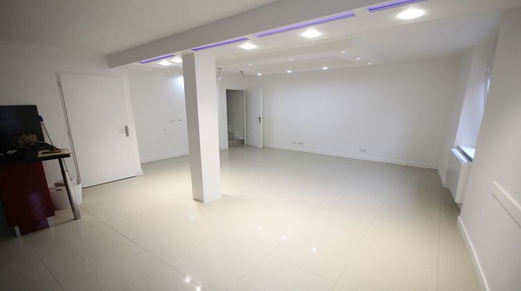 Ma-Cabane - Vente Appartement ROCHE-LEZ-BEAUPRE, 75 m²