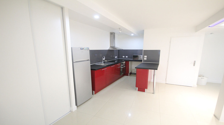 Ma-Cabane - Vente Appartement ROCHE-LEZ-BEAUPRE, 75 m²