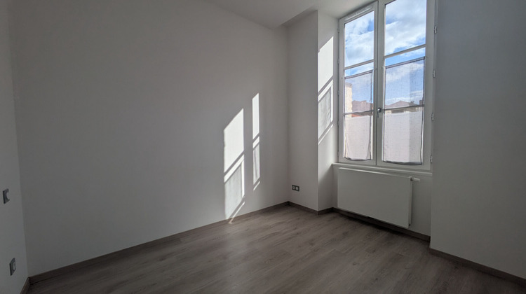 Ma-Cabane - Vente Appartement ROCHEFORT, 70 m²