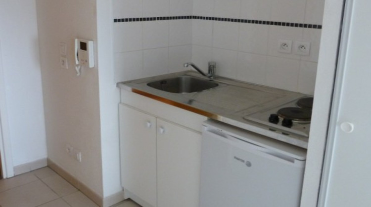 Ma-Cabane - Vente Appartement Rodilhan, 35 m²