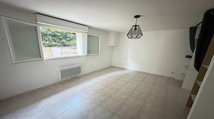 Ma-Cabane - Vente Appartement ROGNAC, 60 m²