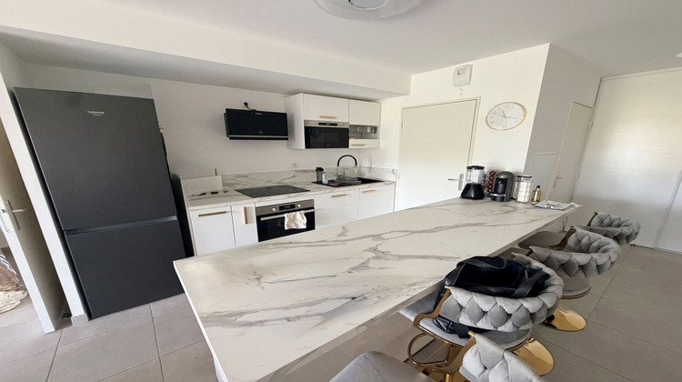 Ma-Cabane - Vente Appartement ROGNAC, 62 m²